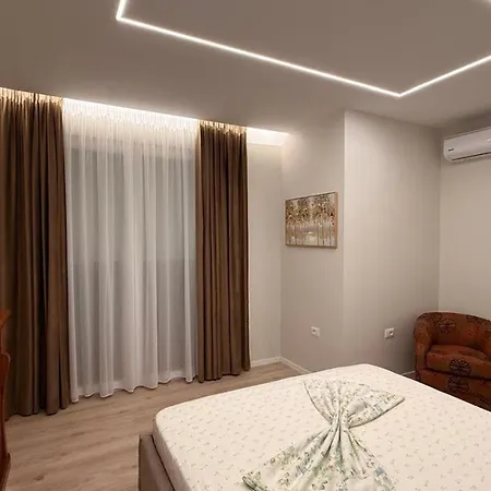 Apartament Majushi Fier