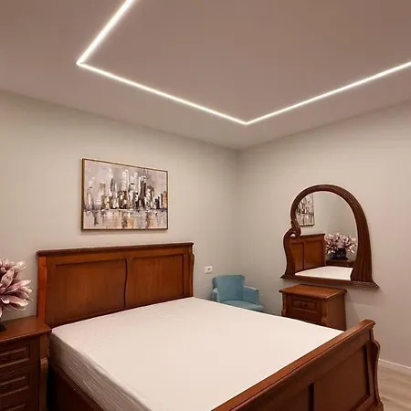 Majushi Apartament Fier