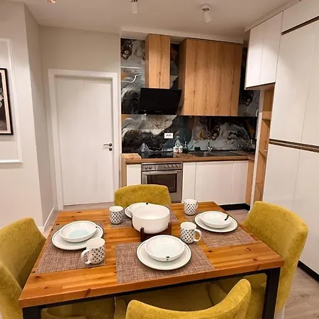 Apartament Majushi